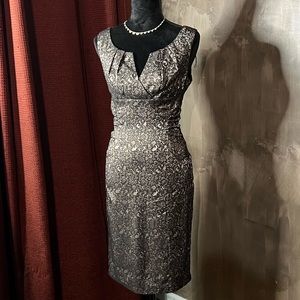 Adriana Papell Gold & Black A-line